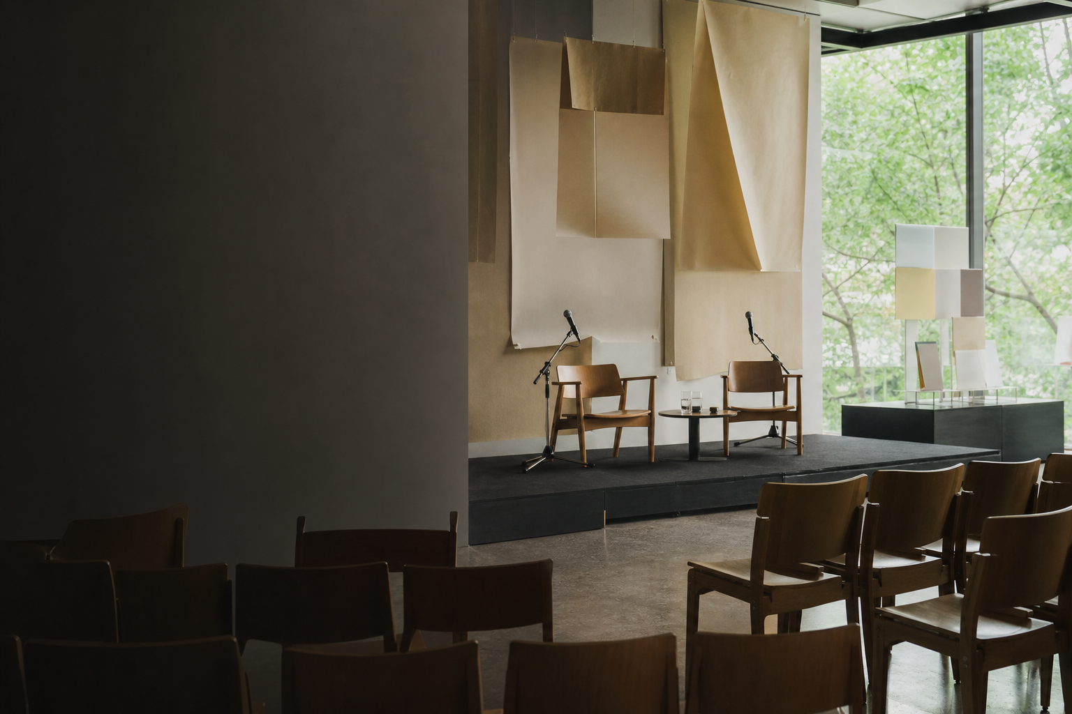北海道文化財団ART CAFÉ 鈴木成一アーティストトーク「鈴木成一装丁を語る。」のイベントイメージ画像